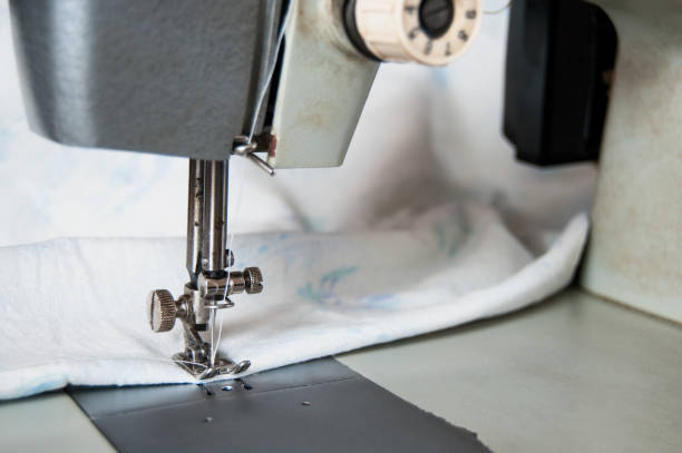 Почему швейная машина не захватывает нижнюю нить?